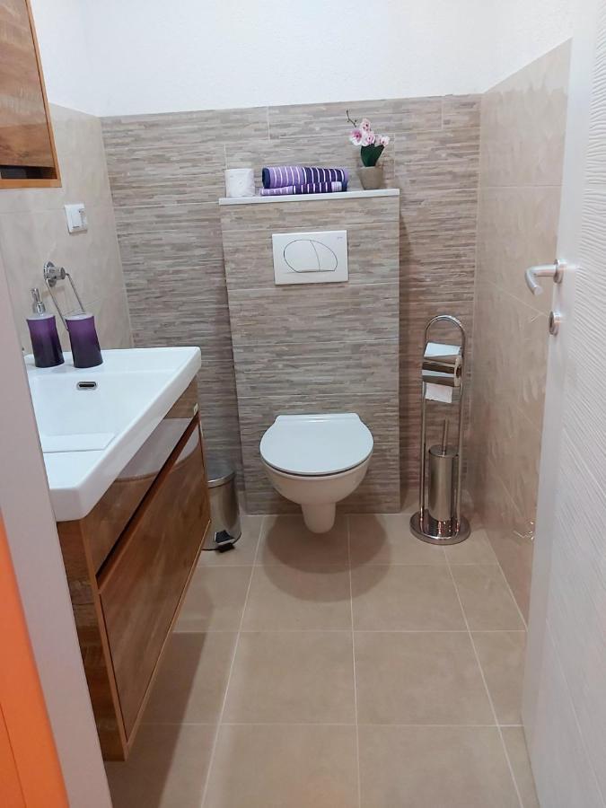 יאיצי Apartman Uno מראה חיצוני תמונה